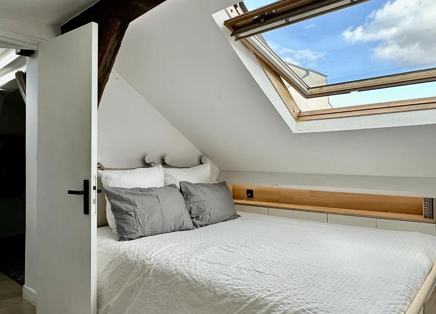 Apartment Perle Rare - Cosy Duplex Proche Canal St.Martin Paris